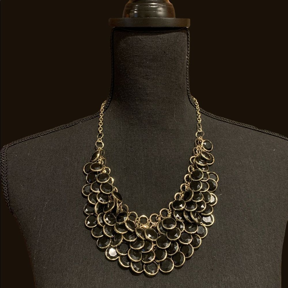 4/$20-Layered Black& good necklace.